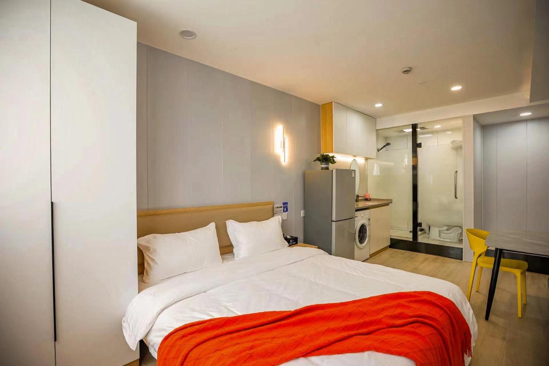 Ketangjian Hotel 2*